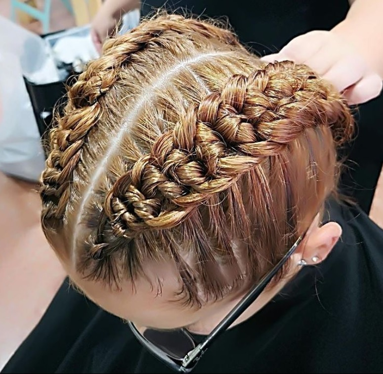 Zig Zag Peluquer&iacute;a 9