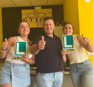 Centro de Formacion Autoescuela Útica 12