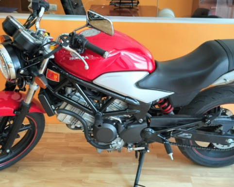 Centro de Formacion Autoescuela Útica 8