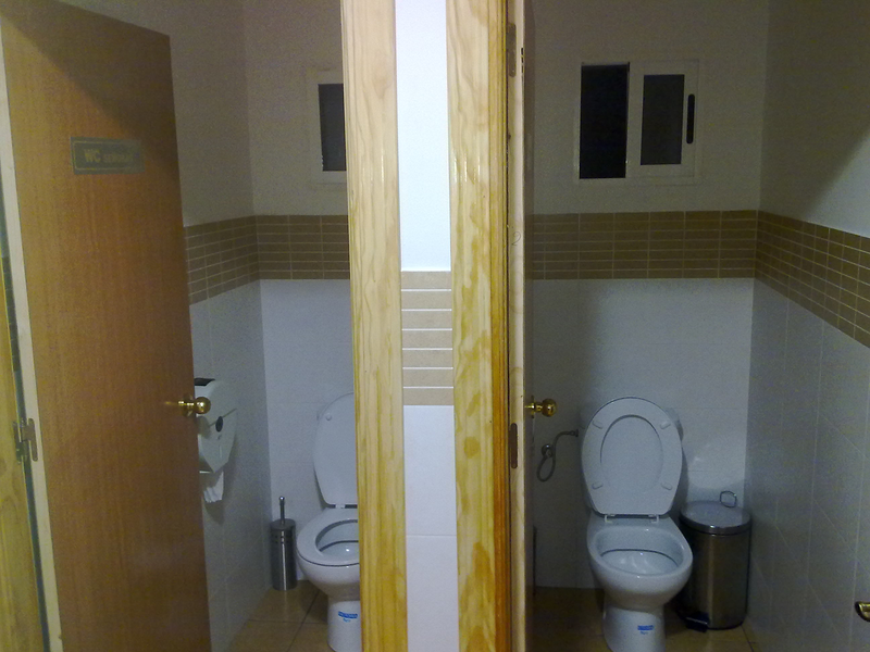 Hostal La Perla Ceuta