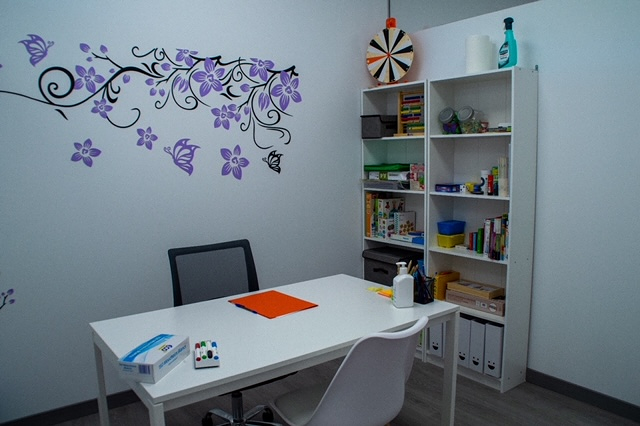 Avanza Logopedia Y Pedagog&iacute;a LOGOPEDAS