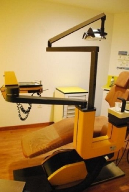 Cl&iacute;nica Dental Escobar & Garc&iacute;a, C.B. 3