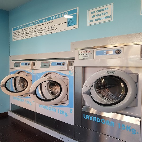 Ciclón Lavandería Autoservicio - Madrid - Avenida Carabanchel Alto, 35
