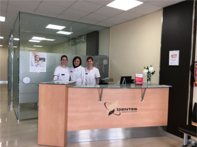 Clinica Odontologica "dientes" CLINICAS DENTALES