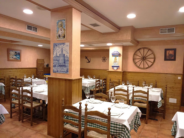 Taberna Andaluza Triana COCINA ANDALUZA