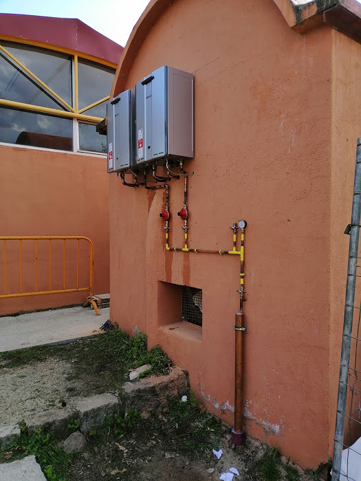 Reformas E Instalaciones Congas Sl 37