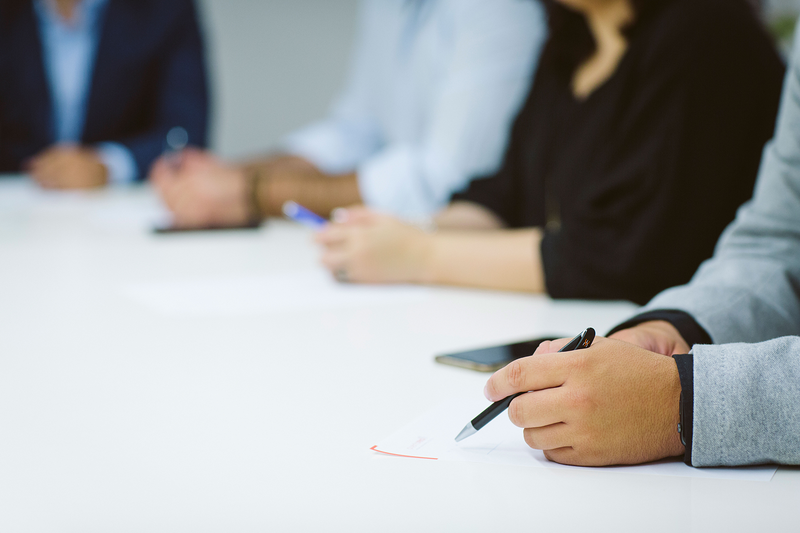 VMOM ARQUITECTOS TECNICOS Y APAREJADORES