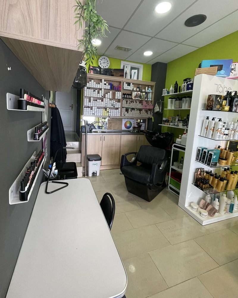 J Luque Peluqueros Valsequillo 3