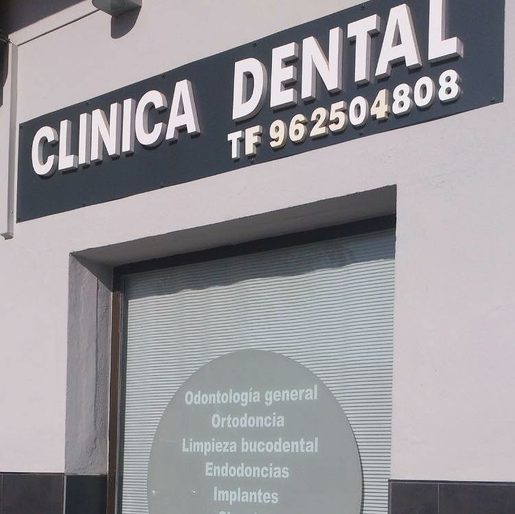 Cl&iacute;nica Dental Las Ventas Bu&ntilde;ol ODONTOLOGOS Y ESTOMATOLOGOS