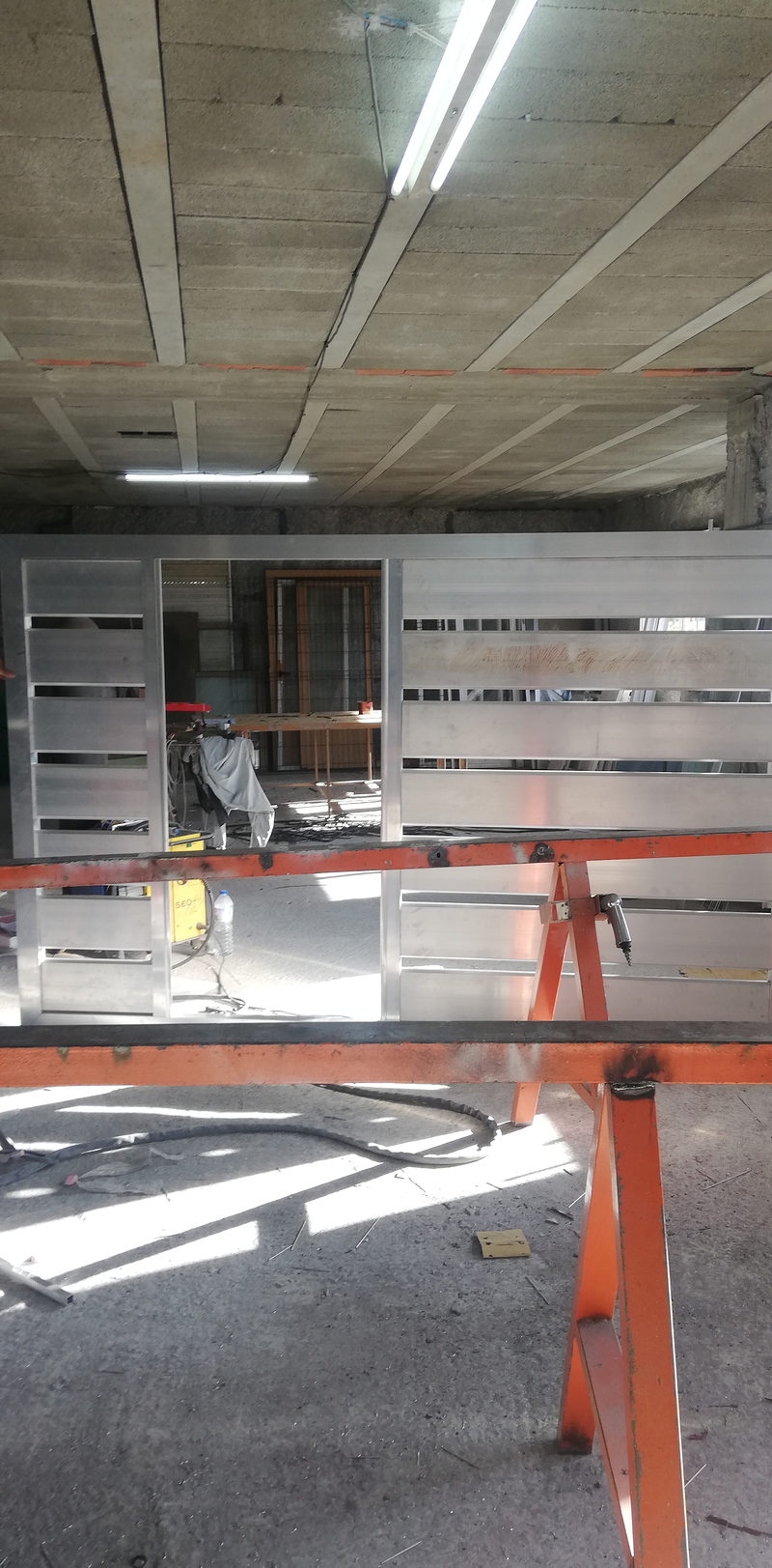 Aluminios Ventaport - Carpinter&iacute;a de Aluminio 19