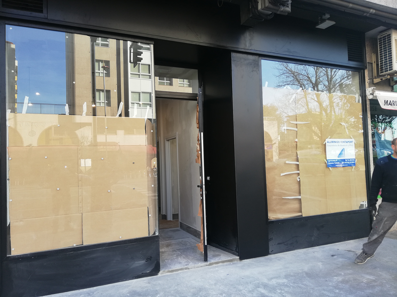 Aluminios Ventaport - Carpinter&iacute;a de Aluminio 9