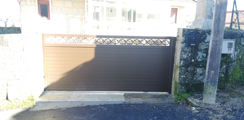 Aluminios Ventaport - Carpinter&iacute;a de Aluminio 11