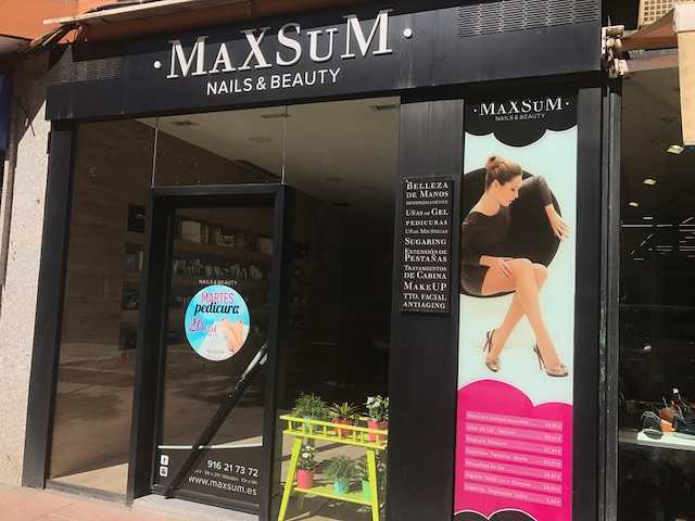 Maxsum ESTETICA: CENTROS