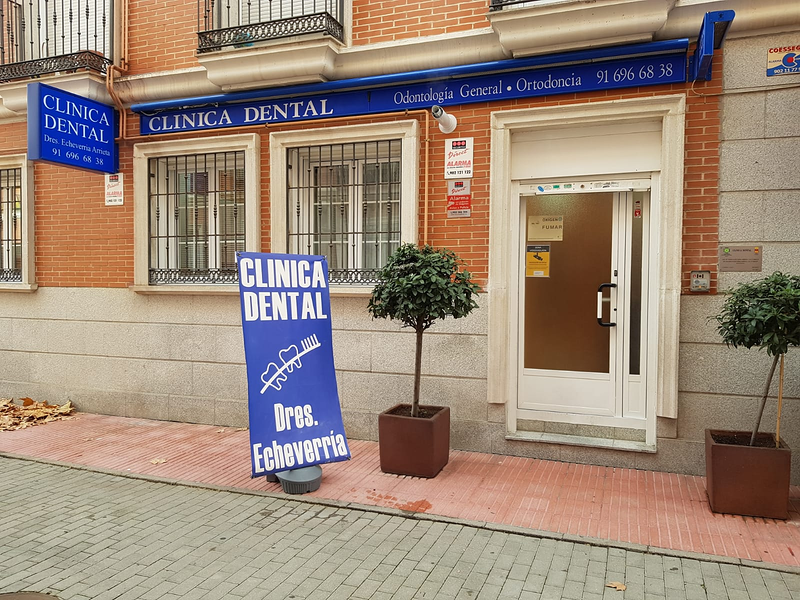 Clínicas Dentales Dres. Echeverría CLINICAS DENTALES