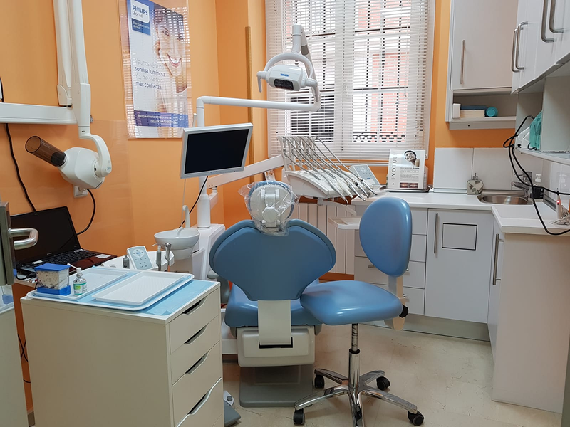 Clínicas Dentales Dres. Echeverría 2