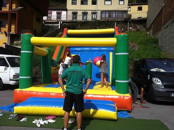 Camping Playa De Tapia Tapia