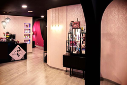 Miss Lilit SEX-SHOPS Miss Lilit SEX-SHOPS