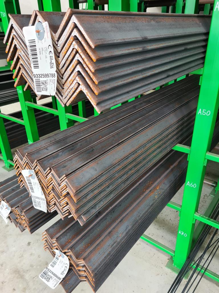 Hierros Juan Jos&eacute; Garrido 24