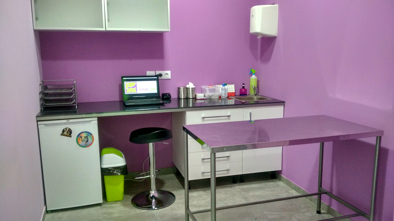 Vitalcan Centro Veterinario Urgencias 24 Horas CLINICAS VETERINARIAS