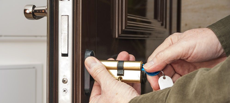 Fontanería Y Cerrajería Mota 24 Horas 8