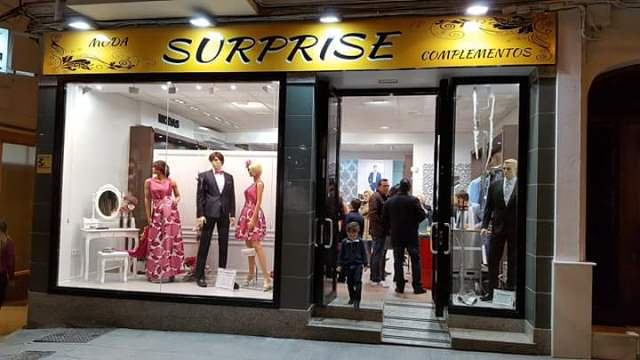 Surprise Moda y Complementos Vélez-Málaga