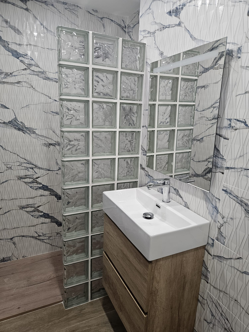 Reparaciones y reformas Samuel - Fontanería y Cerrajería 24 horas 17