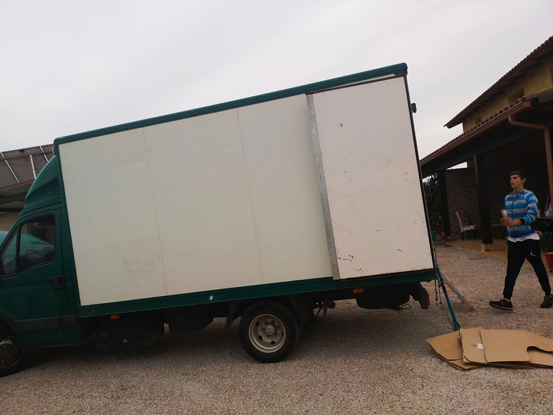 Transportes y Mudanzas Cano 16