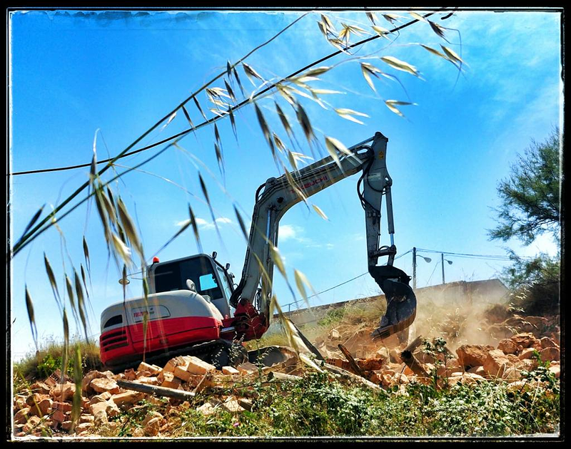 S&aacute;enz Miniexcavaciones 10