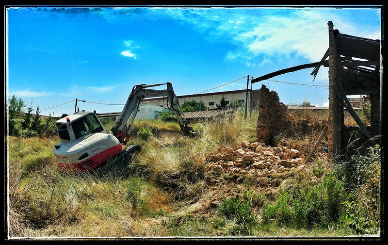 S&aacute;enz Miniexcavaciones 8