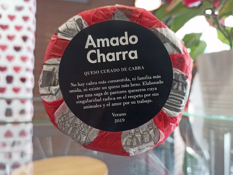 Amado Charra Tienda-Bar 41