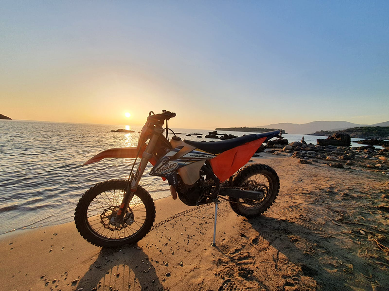 Rental Motorbike Manresa