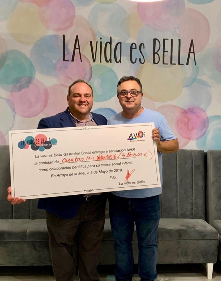 Imagen de La Vida es Bella Gastrobar Social Imagen de La Vida es Bella Gastrobar Social