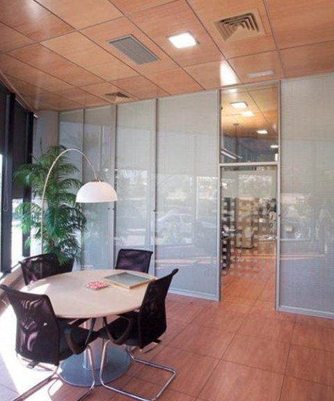 Ofyal MUEBLES DE OFICINA: ESTABLECIMIENTOS