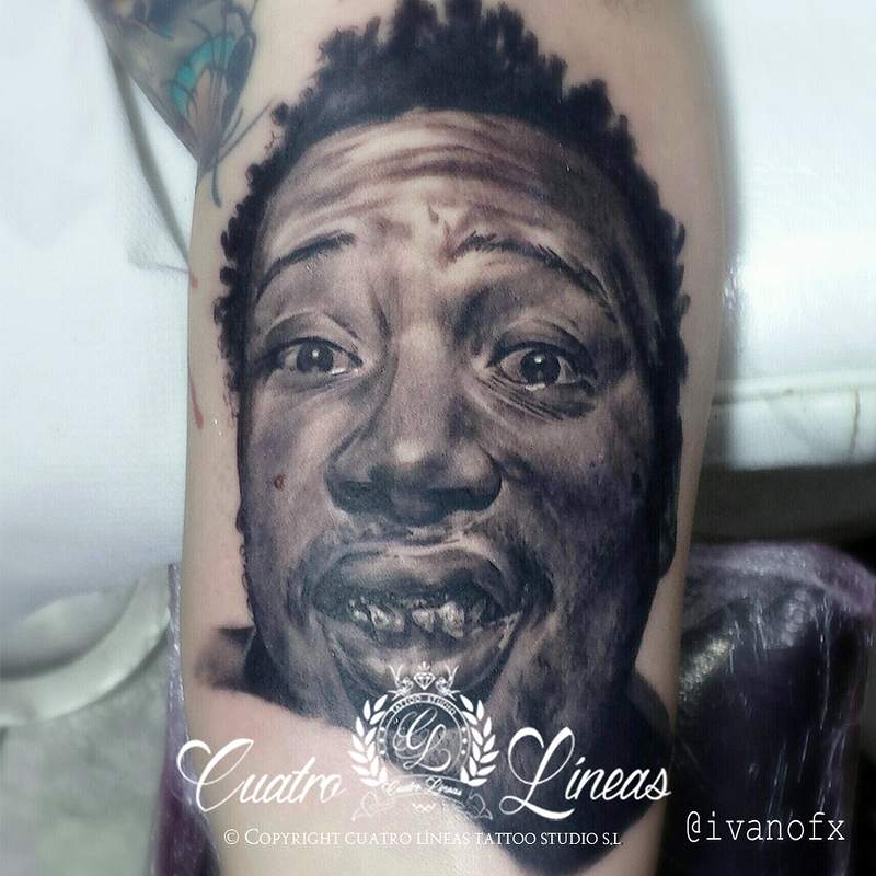 Cuatro L&iacute;neas 9