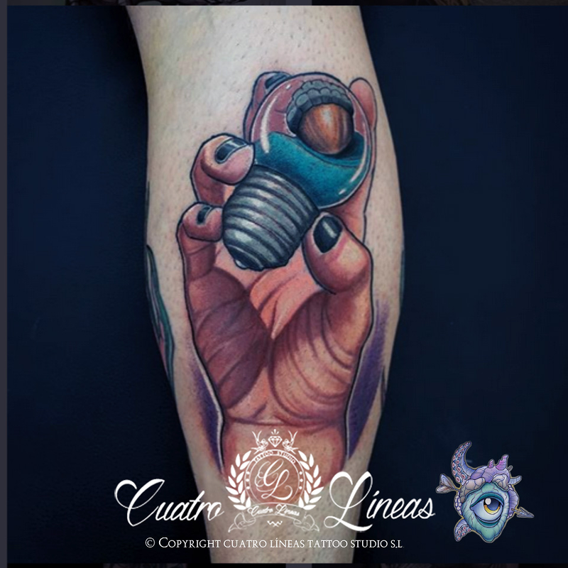 Cuatro L&iacute;neas TATUAJES Y PIERCING
