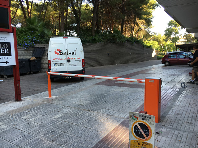 Salvat, Finestres Alumini i PVC 26