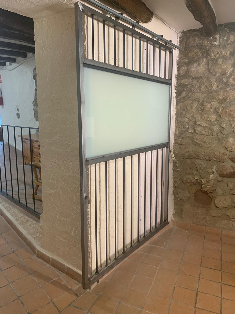 Salvat, Finestres Alumini i PVC 17