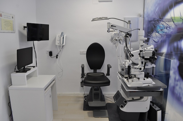 Centro &Oacute;ptico Baeza 2