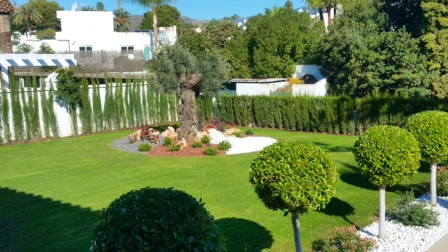 Ongreenline.Com JARDINERIA: EMPRESAS DE SERVICIOS