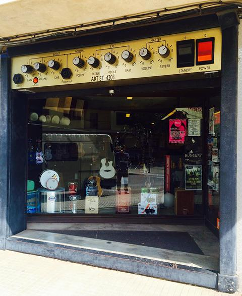 Rockhouse INSTRUMENTOS MUSICALES: VENTA Y ALQUILER