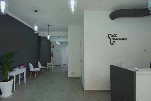 Medicina Estética i Dental CLINICAS DENTALES