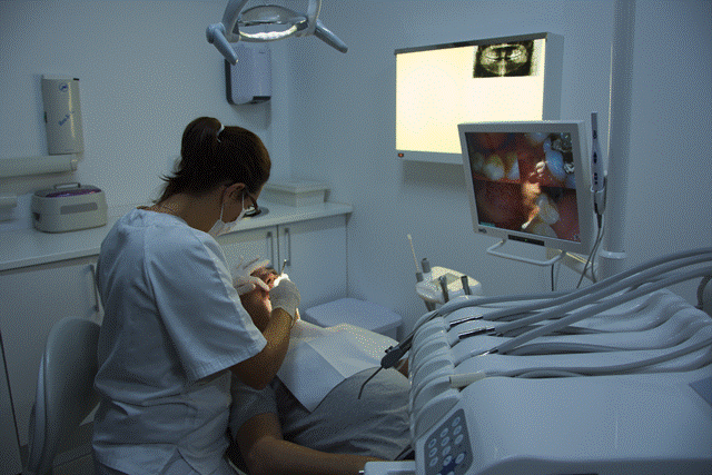 Medicina Estética i Dental 11