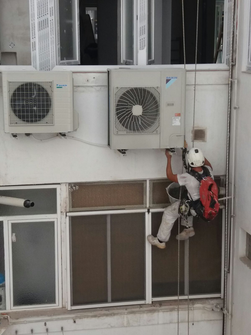 Argent Vertical Granada