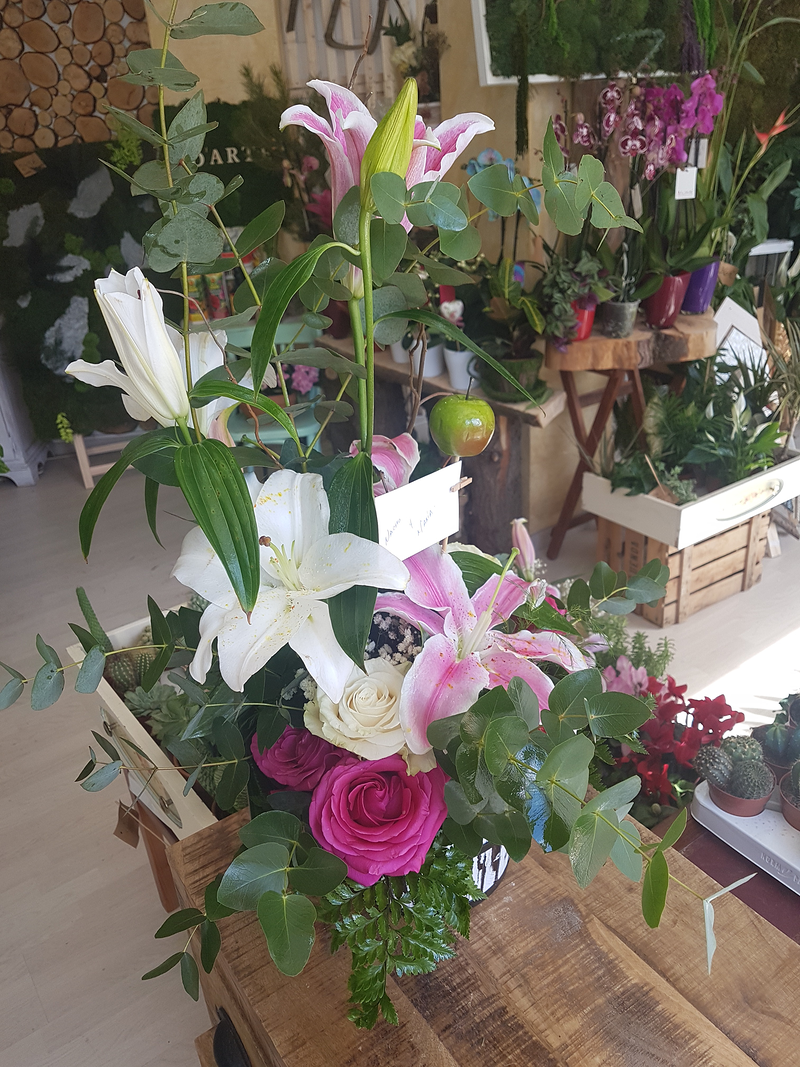 Florister&iacute;a Flores & Plantas Zaragoza 22