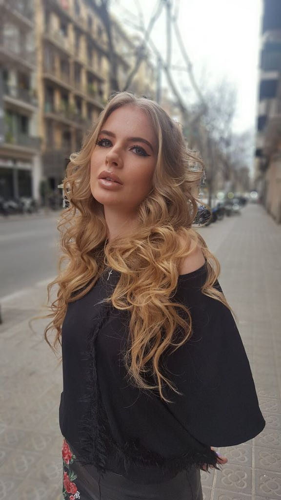 Bella Donna PELUQUERIAS UNISEX