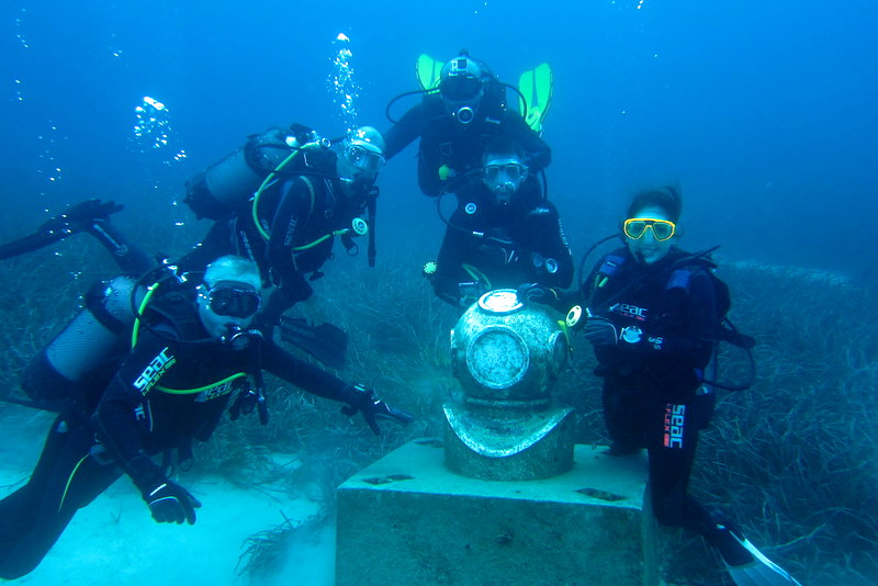 Centro de Buceo del Sureste Bachisub 25