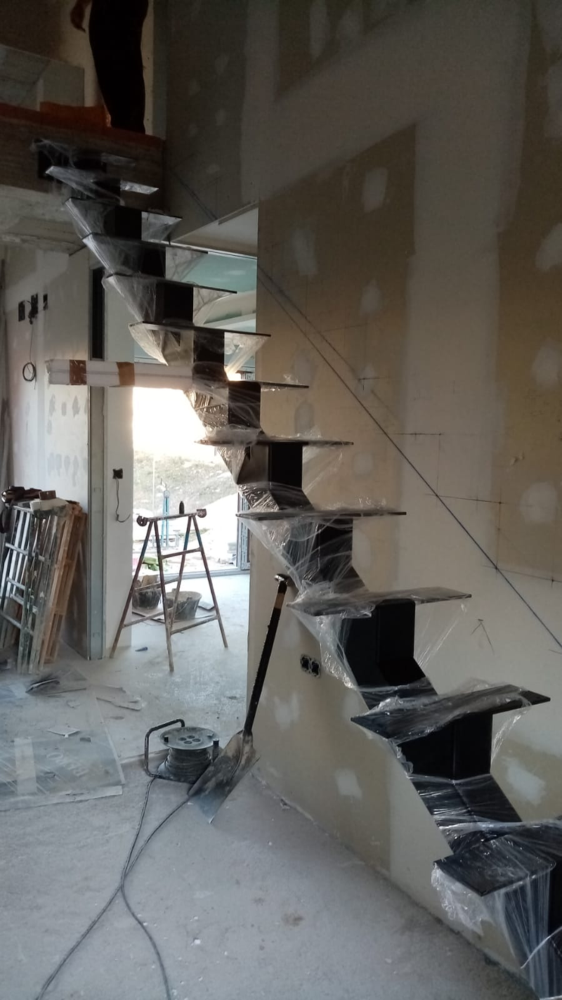 Vensis Ventanas, S.L 18