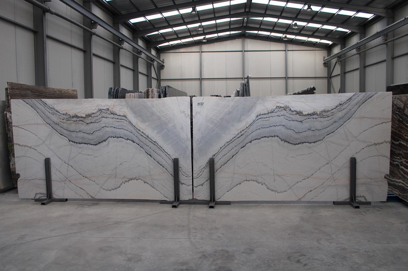 Sara M&aacute;rmol 24