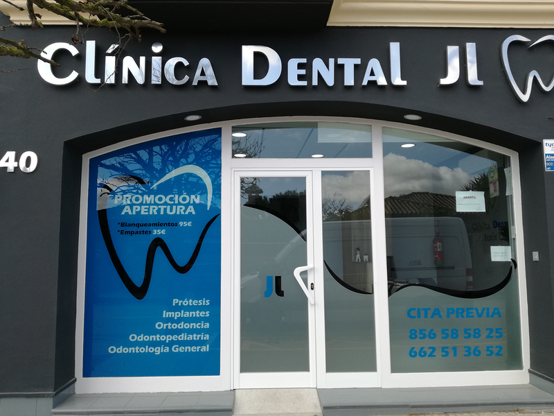 Clínica Dental JL Chiclana de la Frontera Avenida Diputación, 40