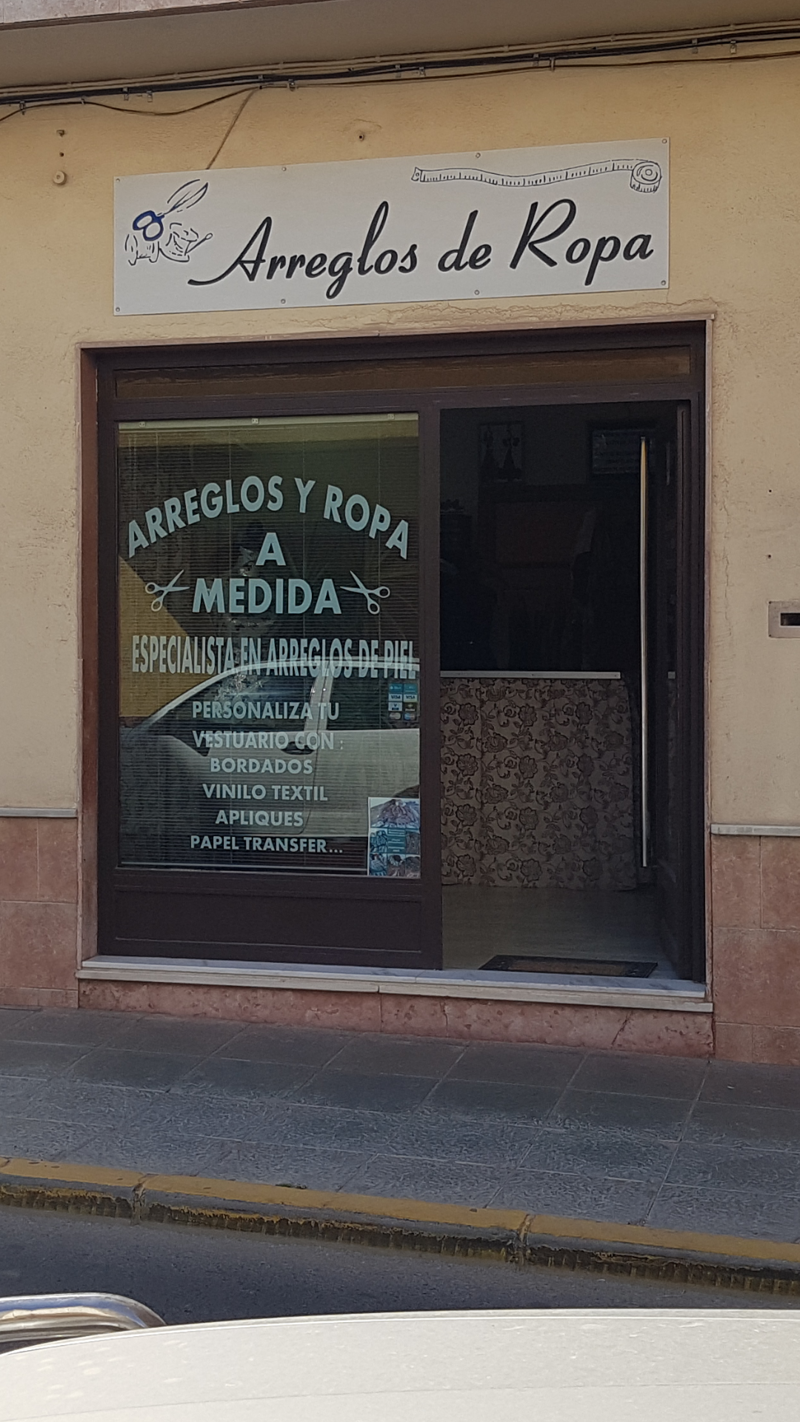 Arreglos De Ropa Maria El Ejido